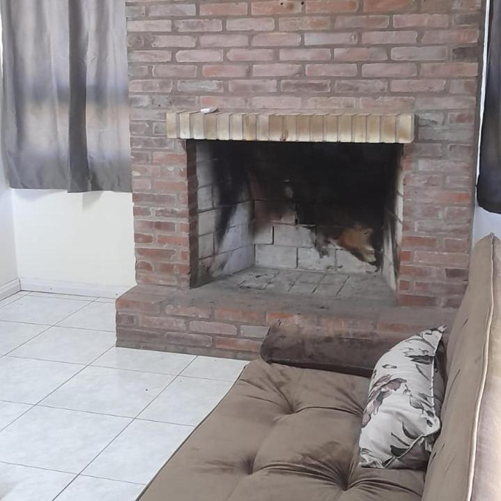 Casa Ampla Com Lareira E Churrasqueira Canela Extérieur photo